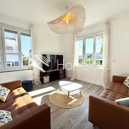 Spacieuse Maison Renovee Avec Gout - A Pied Holiday home Larmor-Plage