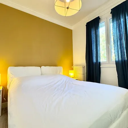 Holiday home Spacieuse Maison Renovee Avec Gout - A Pied *